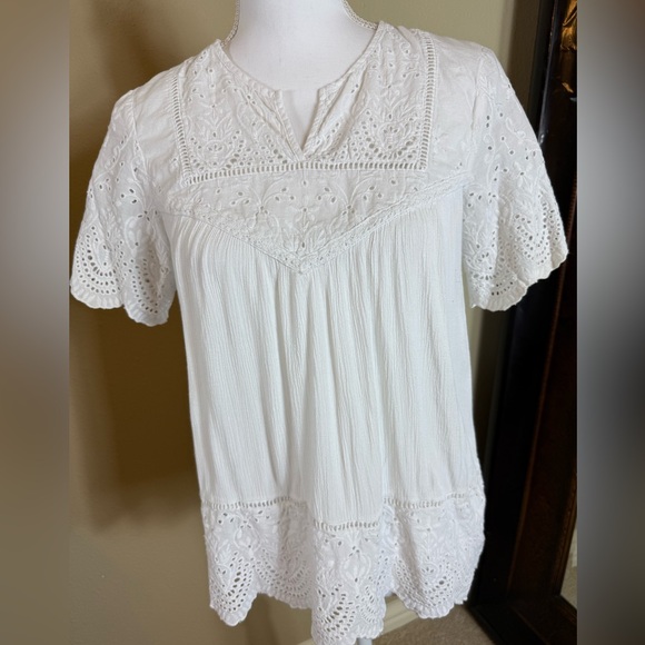 Knox Rose Tops - Knox Rose size small lace top